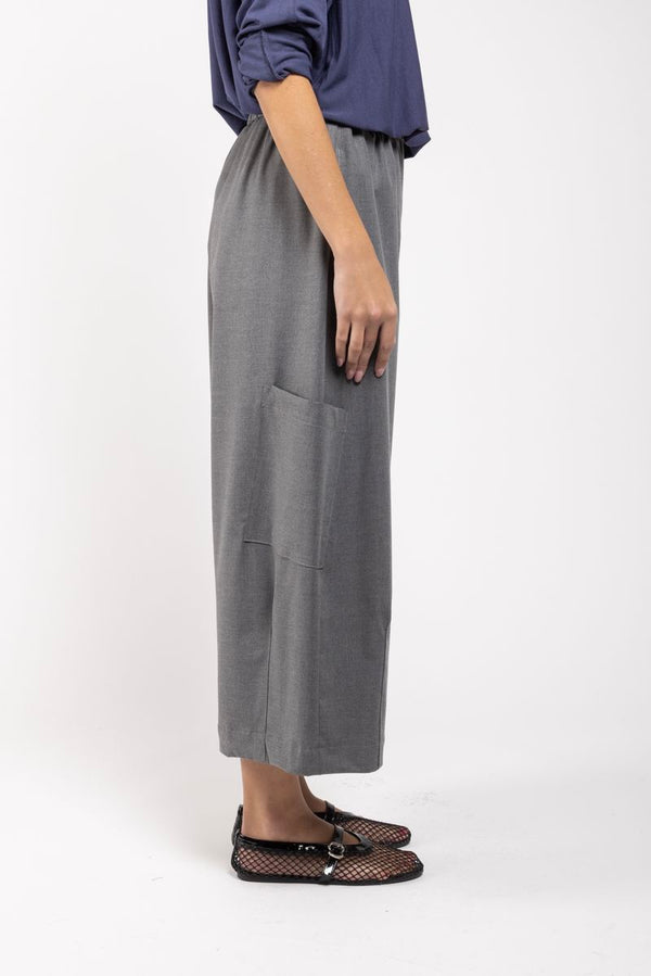 Pantalon Elene gris côté