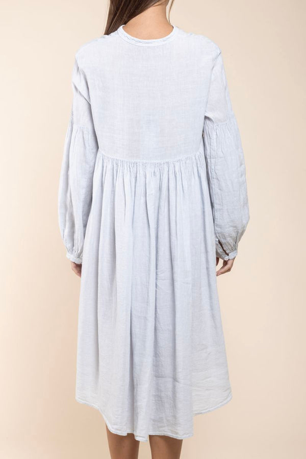 Robe Kameli perle dos