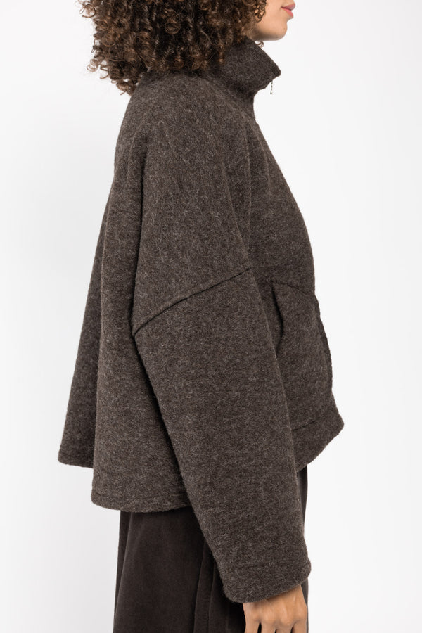 Veste Assam