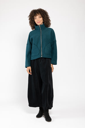 Veste Assam