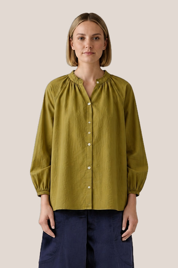 Chemise Arta unie moutarde, vue de face