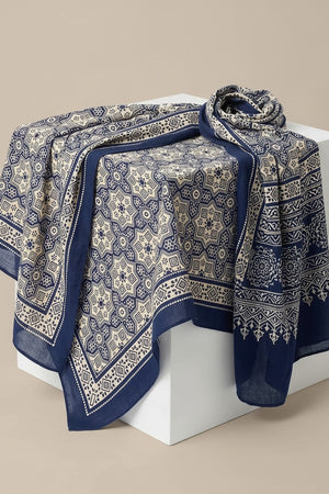 Foulard Nilesh Arabesques — foulard femme imprimé arabesques