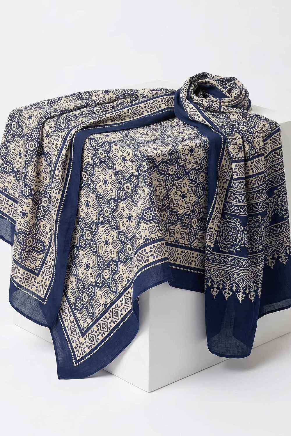 Foulard Nilesh Arabesques