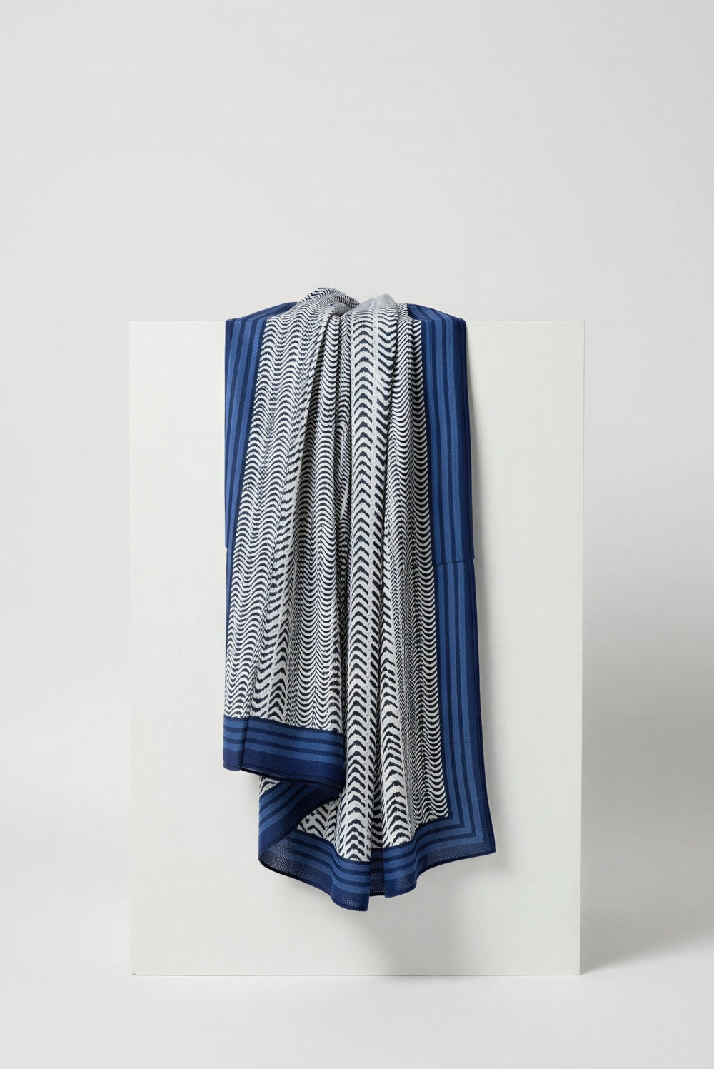 Foulard Nilesh Stries