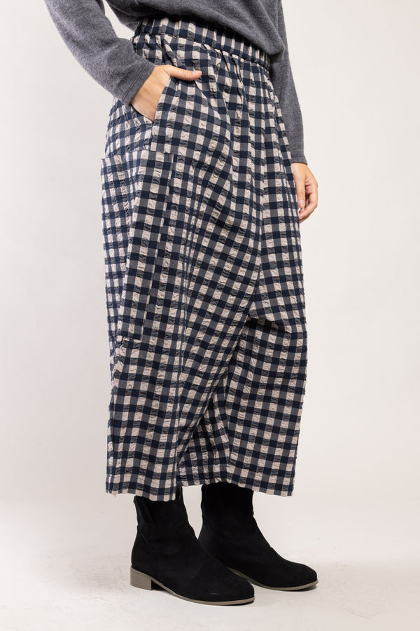 Pantalon Capsy vichy crinkle marine a.osher, poches décalées et tissu froissé