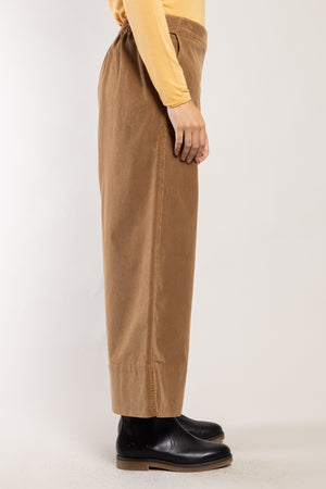 Pantalon Ido velours côtelé ambre Elemente Clemente, vue de profil