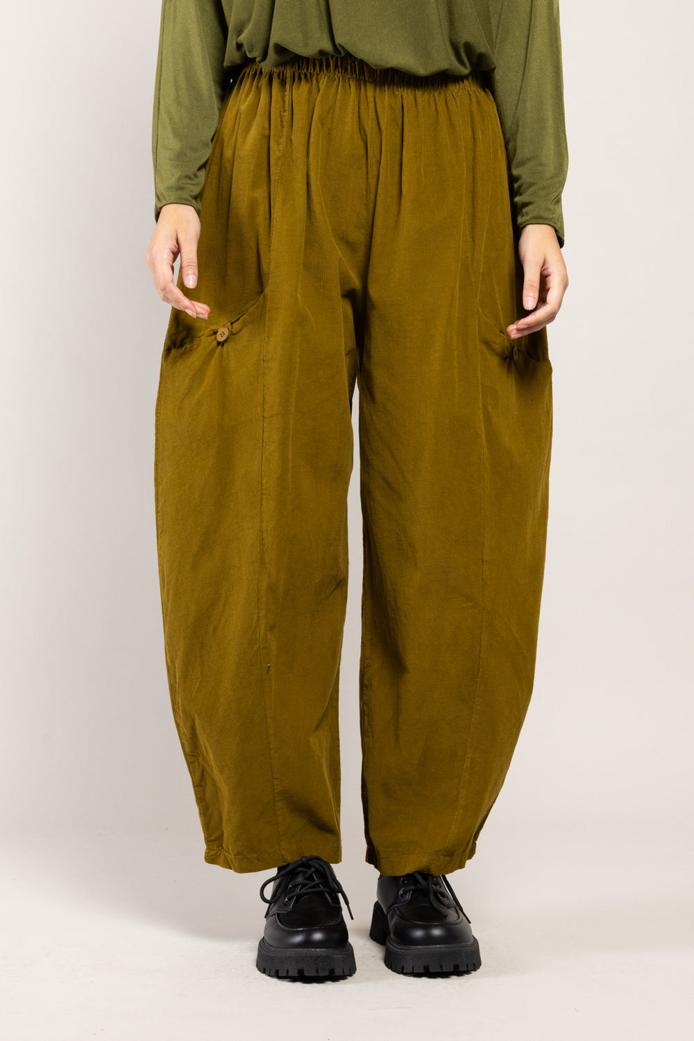 Pantalon Mazin Velours La Sélection Stocks du Marais — coloris Kiwi