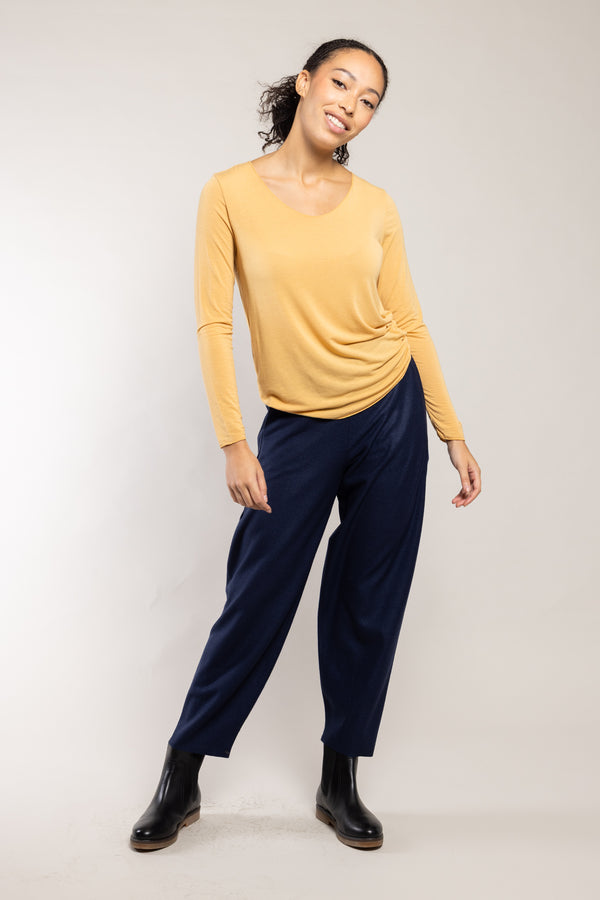 Pantalon Sipa laine écoresponsable saphir Elemente Clemente, coupe boule vue de face